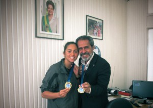 Vice-prefeito recebeu a visita da atleta poços-caldense Mary Ortega 