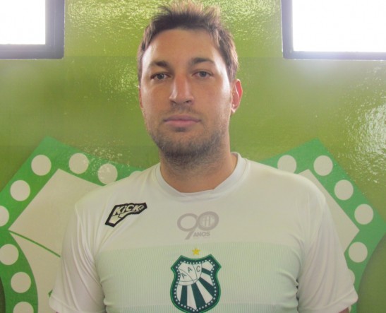 Goleiro estava emprestado para o Náutico (PE).