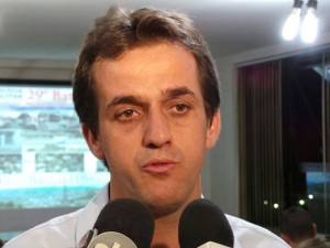Diretor regional do Minaspetro, Fábio Agnaldo da Silva, pede maior presença da PM