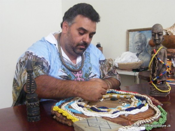 De acordo com o pai de santo, o ano será bom para a agricultura.