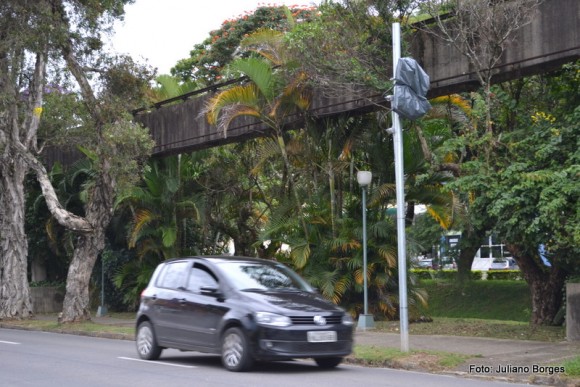 Estão sendo instalados 12 radares nas avenidas João Pinheiro e Mansur Frayha.
