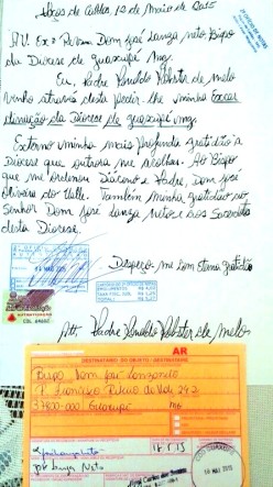 Carta registrada em cartório pede o desligamento da Diocese de Guaxupé. 