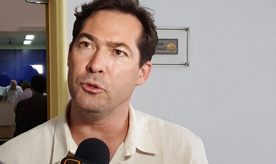 Coordenador da divisão de fiscalização participou da sessão.